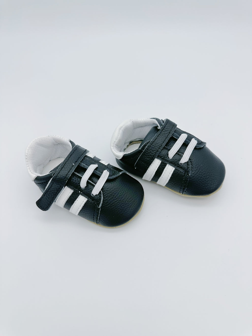Sporty Black Baby Leather Flat Shoes