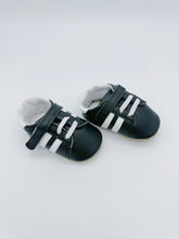 Sporty Black Baby Leather Flat Shoes