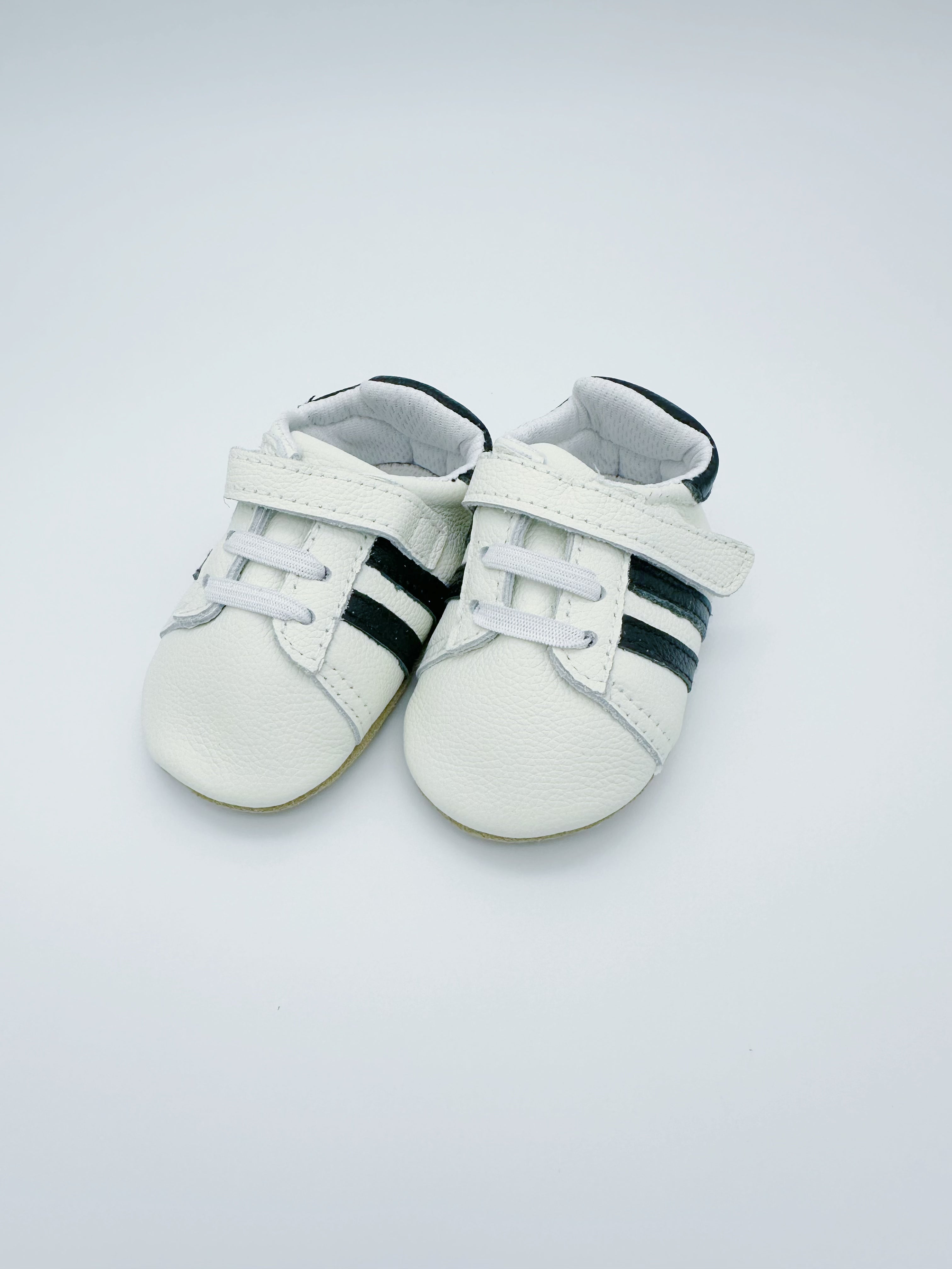 Sporty White Baby Leather Flat Shoes