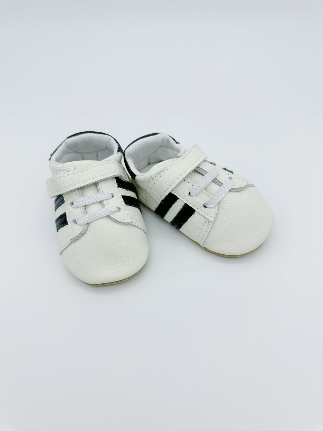 Sporty White Baby Leather Flat Shoes
